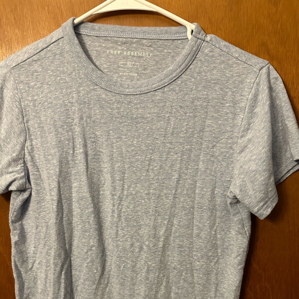 Grey t shirt